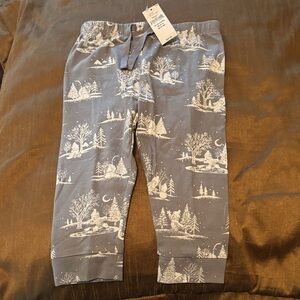 GAP Kids Winter Scene Pajama Bottoms in Gray and White